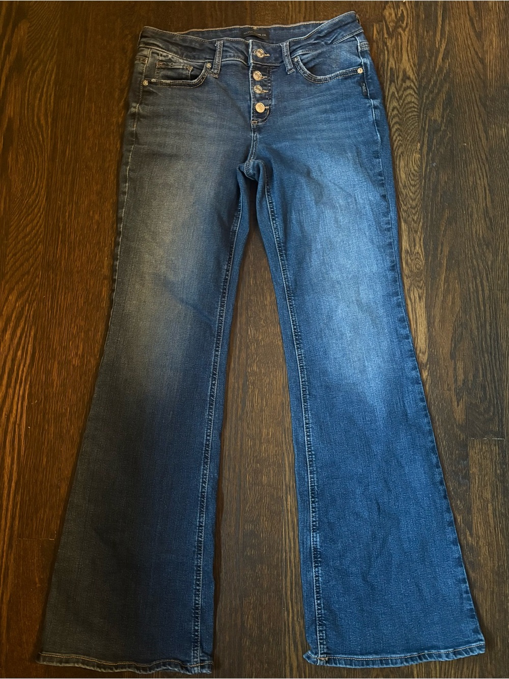 Silver Jeans Co. Suki Women’s Flare Jeans Dark Wash Button Fly